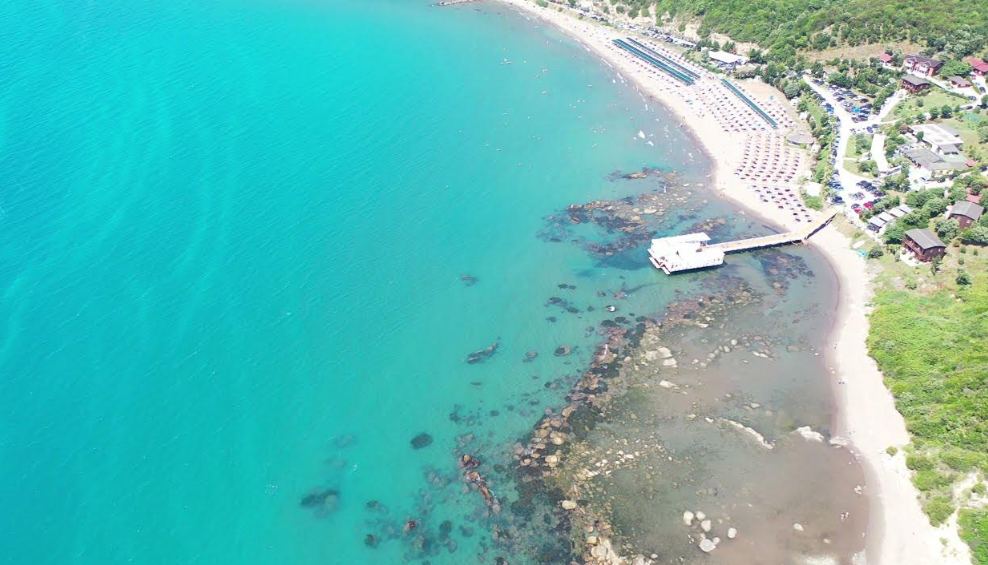 Plazhi i Gjeneralit, Albania